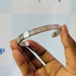 আয়াতুল কুরসি খোদাই করা প্রিমিয়াম কম্বো সেট – চেইন লকেট, আংটি ও ব্রেসলেট | Silver - Image 3